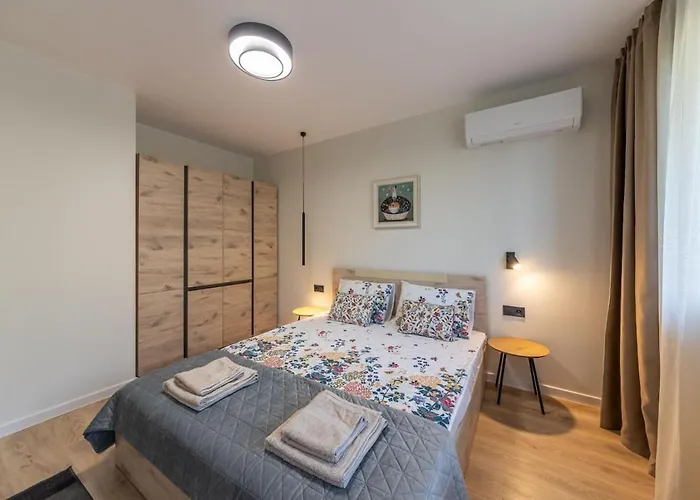 Relax And Апартамент Варна